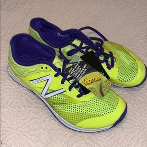 NWTO New Balance Minimus Vibram sneaker